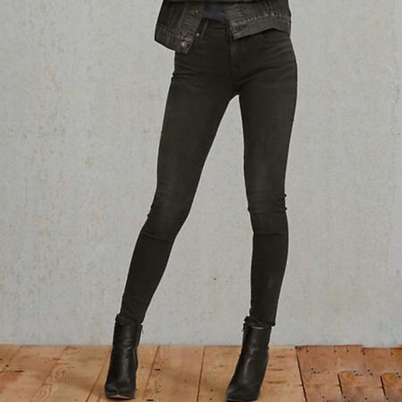 Levi’s Made & Crafted Empire Skinny Jeans Size 26x32 - Picture 1 of 9